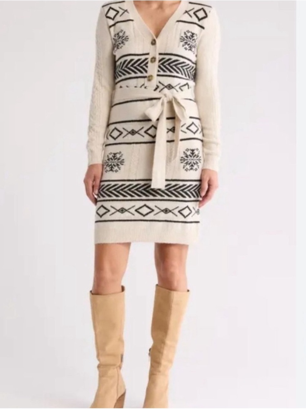 Women's Lucky Brand Cream and Black Patterned Sweater